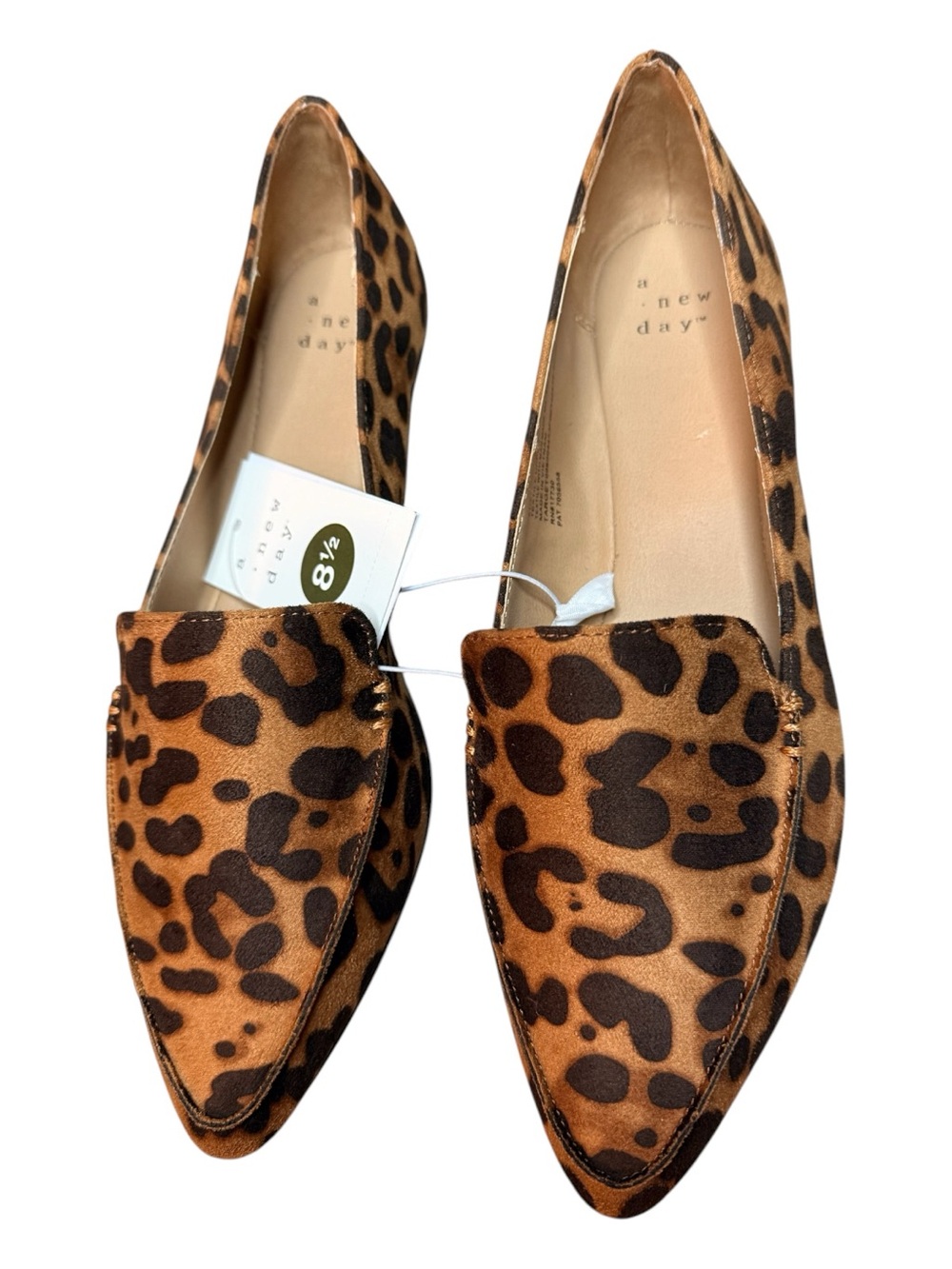 NWT Leopard Print Pointed-ToeFlats FALL flannel business casual cozy coquette